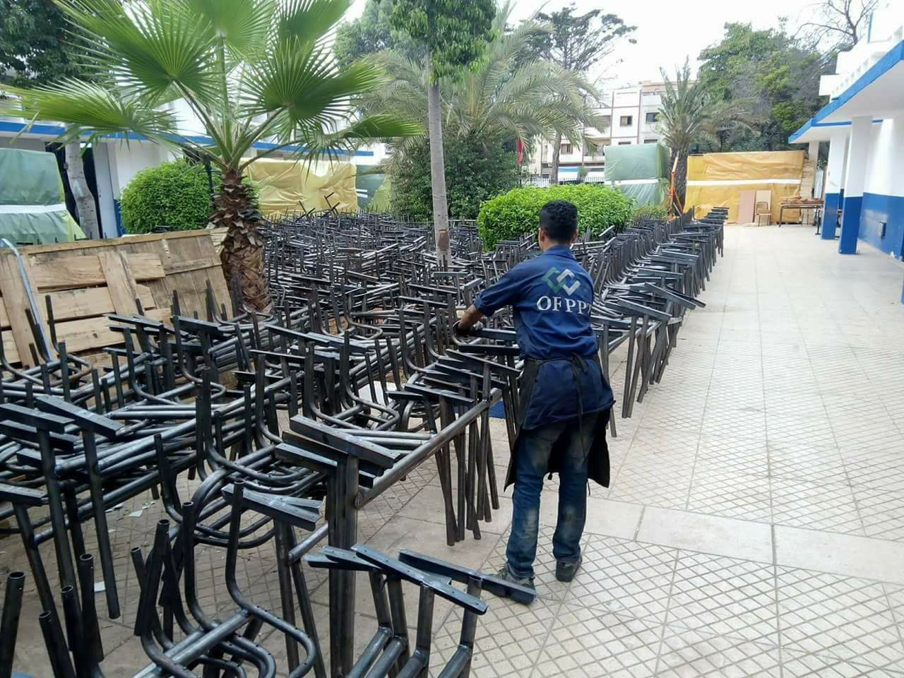 اضغط على الصورة لرؤيتها بالحجم الطبيعي
