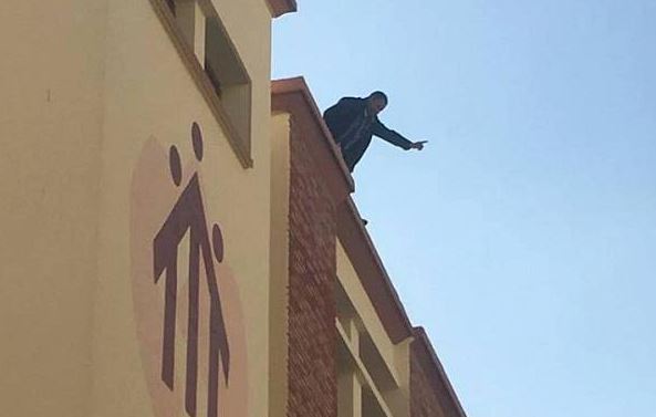 اضغط على الصورة لرؤيتها بالحجم الطبيعي