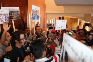 اضغط على الصورة لرؤيتها بالحجم الطبيعي
